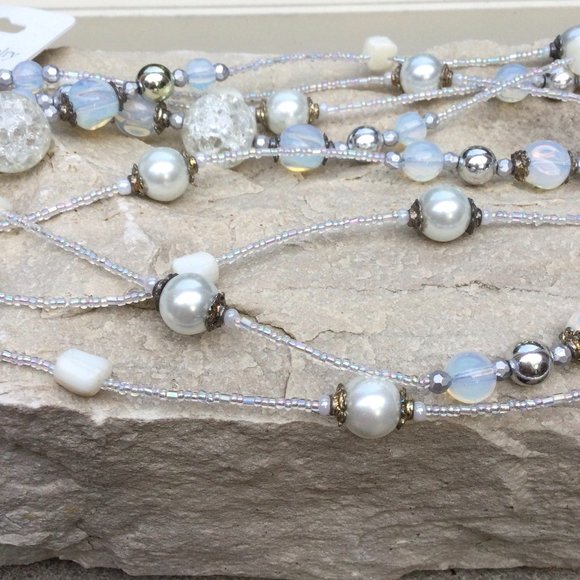 Extra Long Beaded Vintage Necklace - Picture 3 of 7